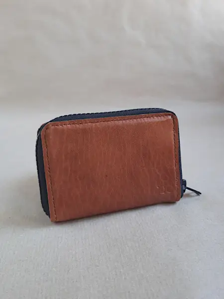 Porte monnaie Zip en cuir marron clair - Emmanuelle Olivier Maroquinerie