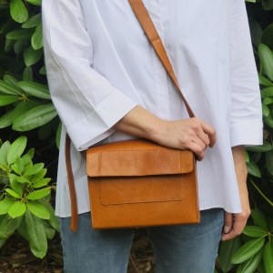 Sac Bandoulière Cuir Marron Clair - Emmanuelle Olivier Maroquinerie