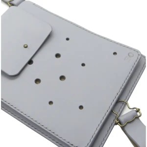Pochette pour téléphone portable en cuir gris clair - Emmanuelle Olivier Maroquinerie