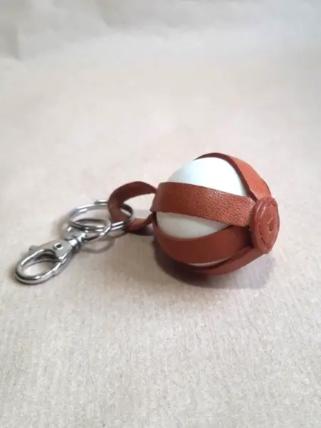 Porte Clés Balle de secours TT - Cuir - 6 couleurs - Emmanuelle Olivier Maroquinerie