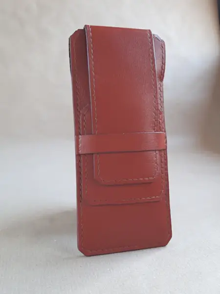 Etui en cuir lisse marron brique pour 4 stylos - Version Luxe - Emmanuelle Olivier Maroquinerie