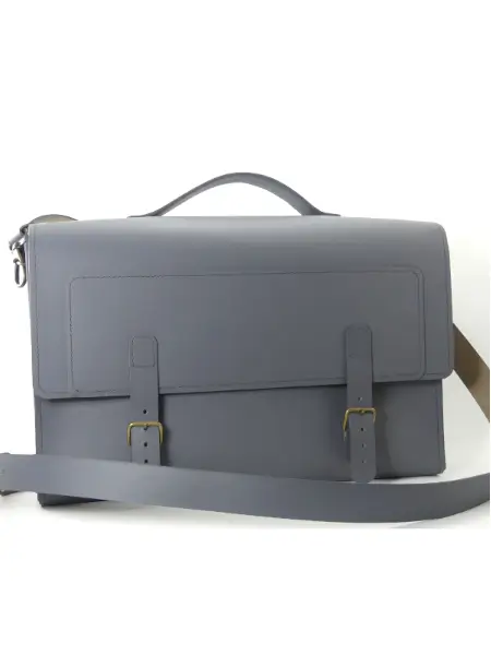 Cartable Homme en cuir gris foncé - Fabrication Française - Emmanuelle Olivier Maroquinerie