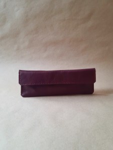 Trousse en cuir rouge Bordeaux - Cuir Basane - Emmanuelle Olivier Maroquinerie